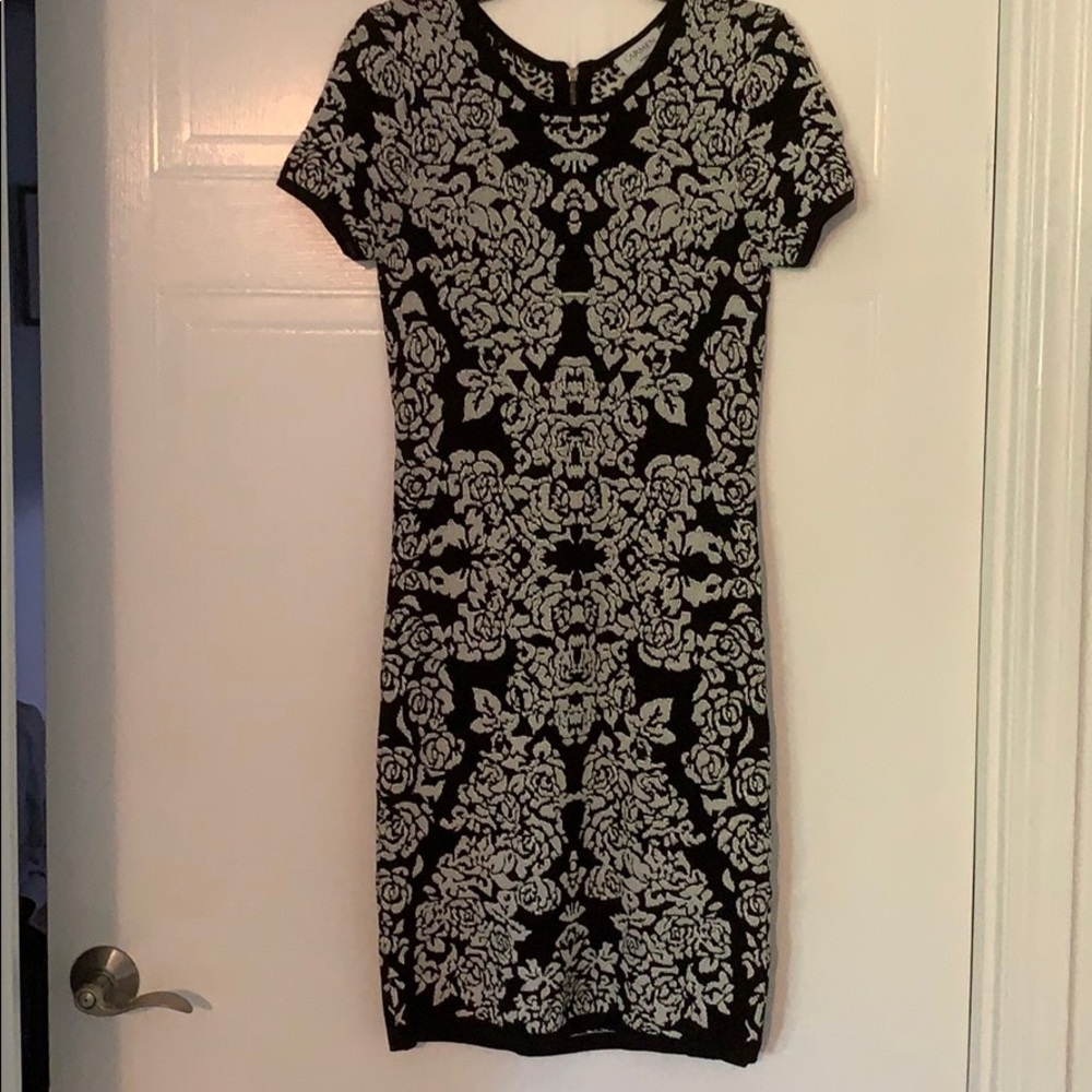 Carmen short sleeve sweater dress